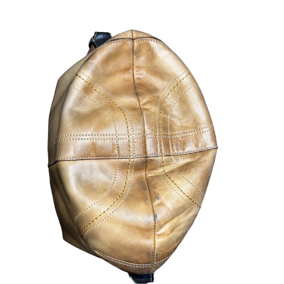 ▶️ Coach ◀️ SOHO Large HOBO F10907 - Picture 14 of 17